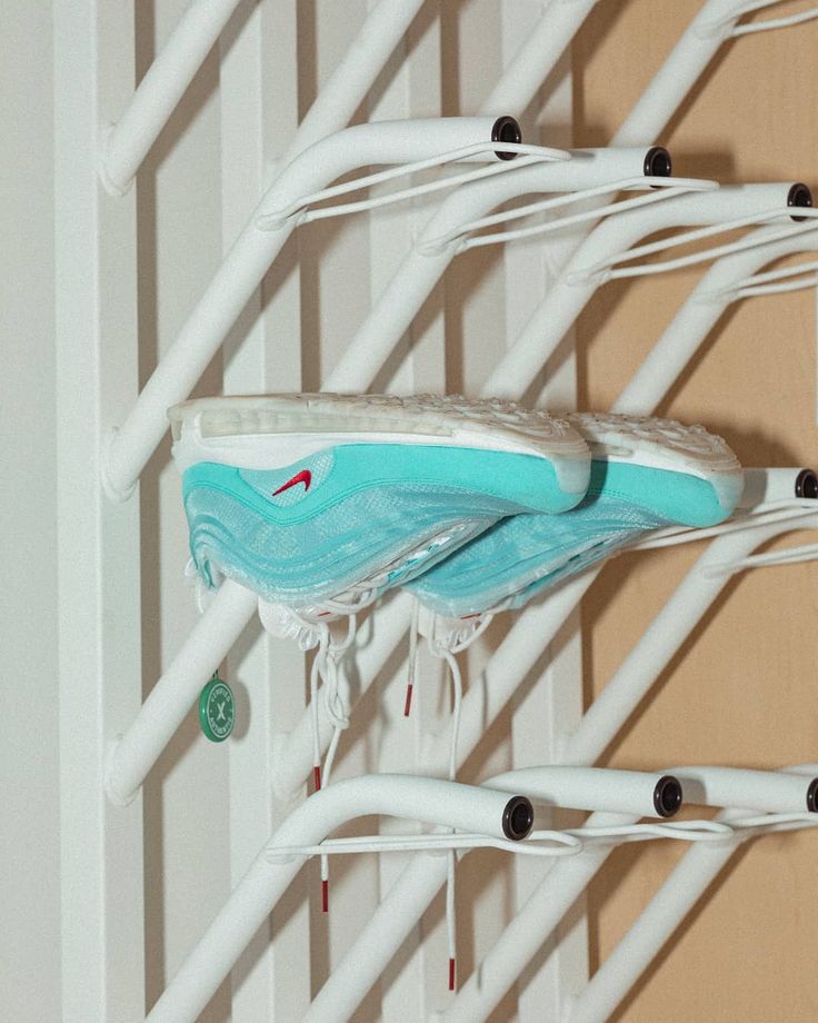 Electric Shoe Dryer & Deodorizer – Fast Drying Shoe Care Machine
